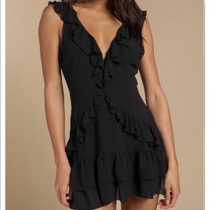 Tobi ruffle dress